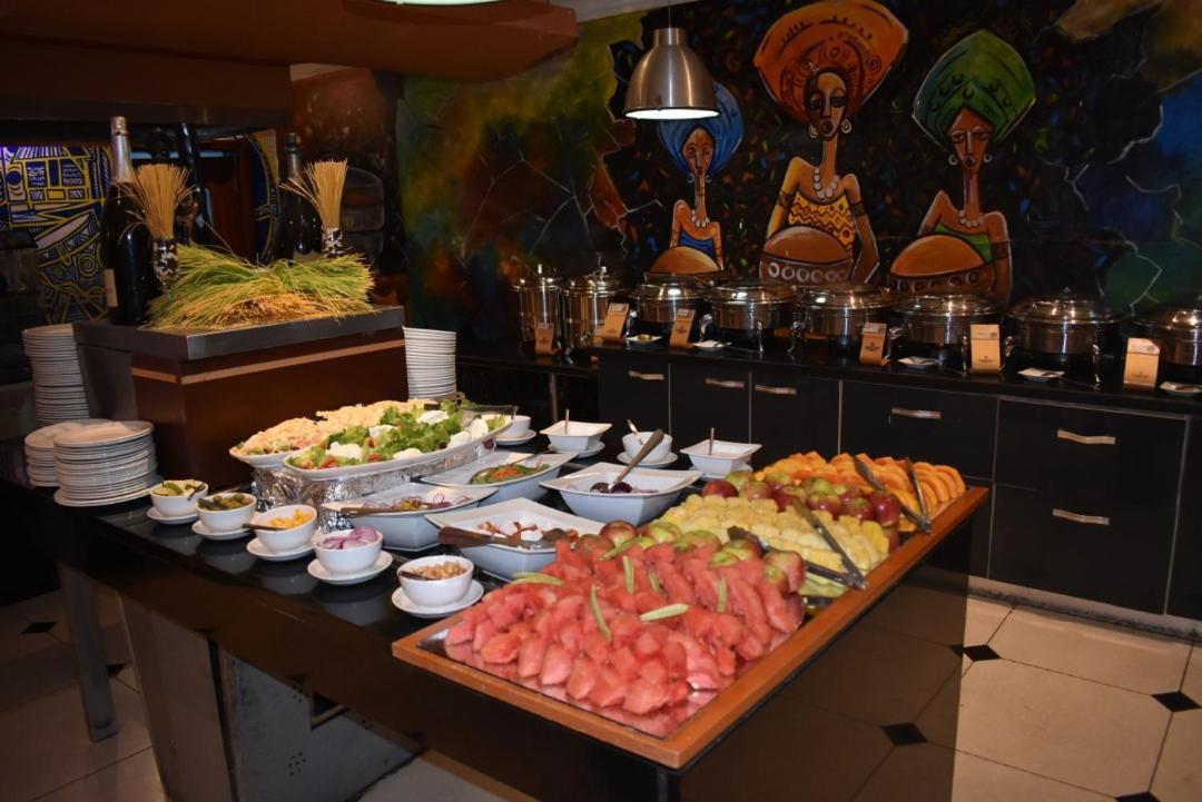 Golden Tulip Hotel- Evergreen Port Harcourt Exteriör bild
