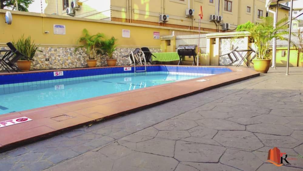 Golden Tulip Hotel- Evergreen Port Harcourt Exteriör bild